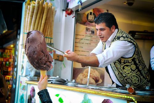 土耳其冰淇淋顾客满级反杀